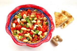 Indisk salat med peanuts