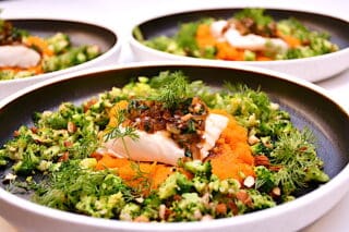 torsk med gulerodsmos og broccoli cous cous