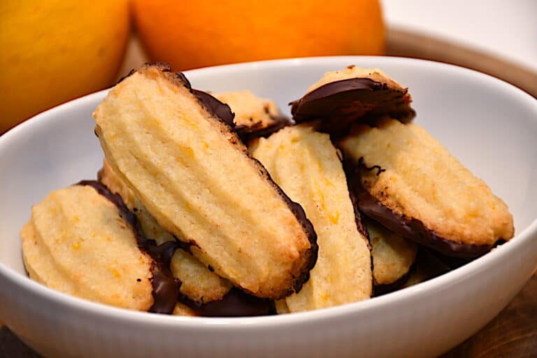 orangestænger med chokolade