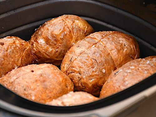 billede med bagekartofler i airfryer