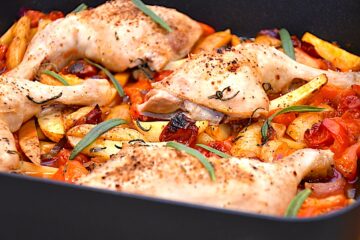 Kylling kuvertlår med tomat og kartofler