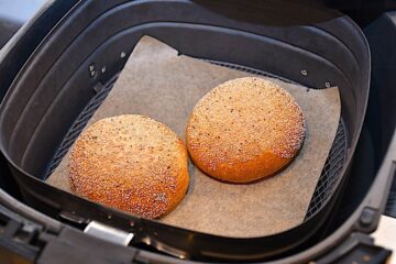 varme frosne rundstykker i airfryer