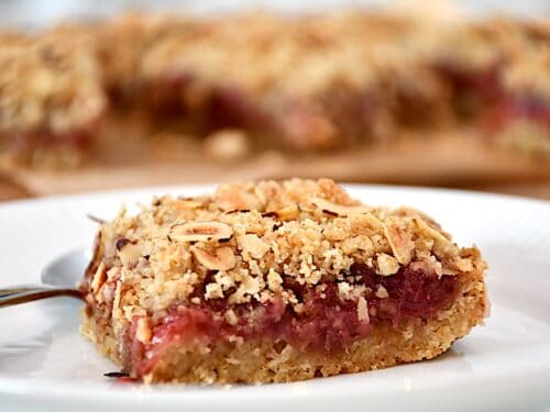 rabarbersnitter med crumble