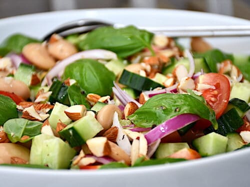 salat med hvide bønner