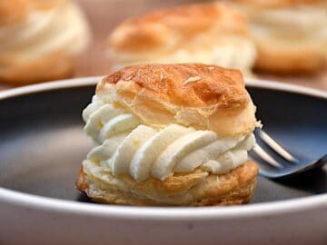 billede med lynhurtige fastelavnsboller lavet af butterdej