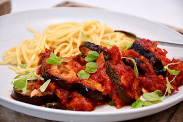 Billede med auberginefad.
