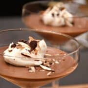 Gammeldags chokolademousse med fløde