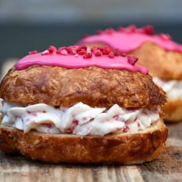 Hindbær fastelavnsboller