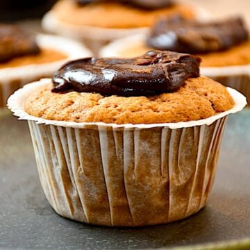 Billede af kanelmuffins.