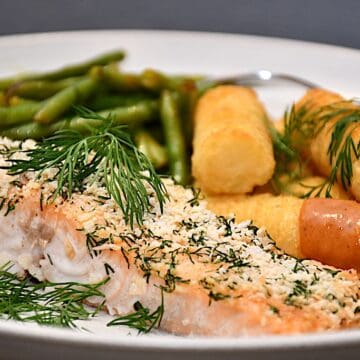 Billede af paneret laks.