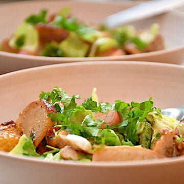 Billede af salat med majroe.