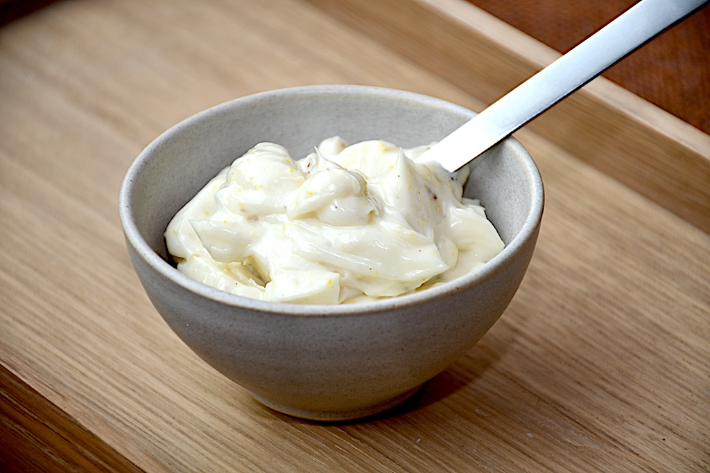 Billede af hjemmelavet mayonnaise.
