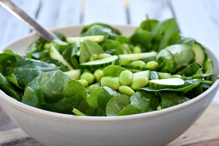 Billede af sojabønnesalat i skål