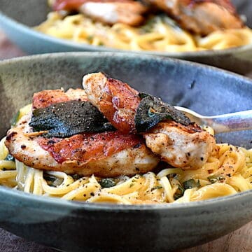 Billede med kylling saltimbocca.